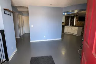 7839 W Canterbury Dr, Peoria, AZ 85345 - Photo 2