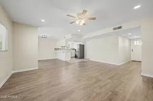 17621 N 18th Dr, Phoenix, AZ 85023 - Photo 8