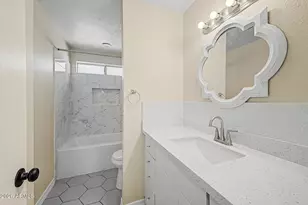 17621 N 18th Dr, Phoenix, AZ 85023 - Photo 28