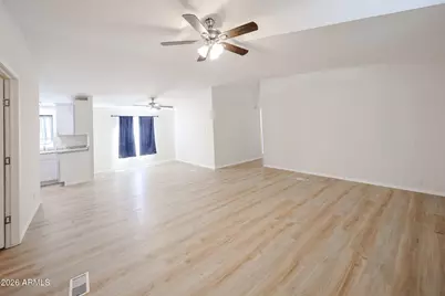 13814 W Stella Lane, Litchfield Park, AZ 85340 - Photo 12
