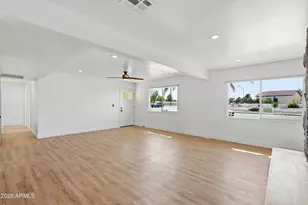 1 N Cottonwood Dr, Gilbert, AZ 85234 - Photo 6