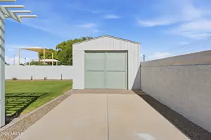 1 N Cottonwood Dr, Gilbert, AZ 85234 - Photo 26
