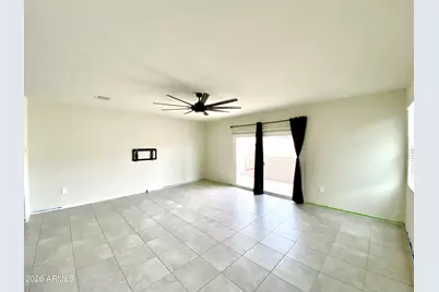 18556 W Buckskin Trail, Wittmann, AZ 85361 - Photo 8