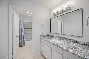 625 S Allred Dr, Tempe, AZ 85288 - Photo 16