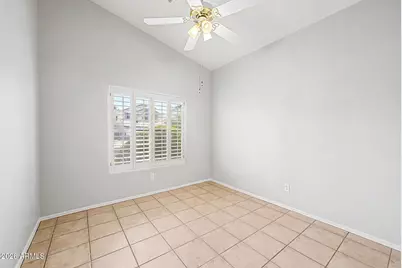 13778 W Vernon Avenue, Goodyear, AZ 85395 - Photo 20