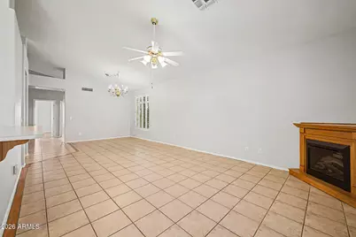 13778 W Vernon Avenue, Goodyear, AZ 85395 - Photo 6