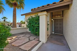 457 E Bluebell Ln, Tempe, AZ 85288 - Photo 2
