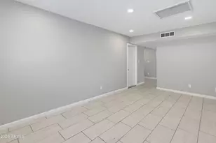 6620 W Mercer Ln, Glendale, AZ 85304 - Photo 18