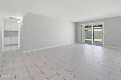 6620 W Mercer Lane, Glendale, AZ 85304 - Photo 8