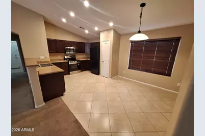 19485 N Madison Road, Maricopa, AZ 85139 - Photo 8