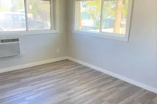 1125 E Devonshire Ave, Phoenix, AZ 85014 - Photo 2