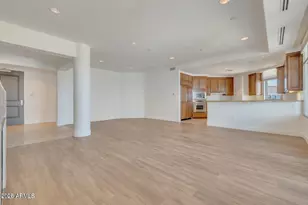 2211 E Camelback Rd, Phoenix, AZ 85016 - Photo 10