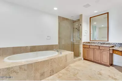 2211 E Camelback Road #409, Phoenix, AZ 85016 - Photo 8