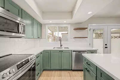 8457 E Montebello Avenue, Scottsdale, AZ 85250 - Photo 2
