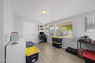 11416 N 112th Dr, Youngtown, AZ 85363 - Photo 10