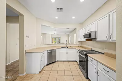 8737 W Hammond Lane, Tolleson, AZ 85353 - Photo 12