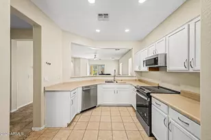 8737 W Hammond Ln, Tolleson, AZ 85353 - Photo 12