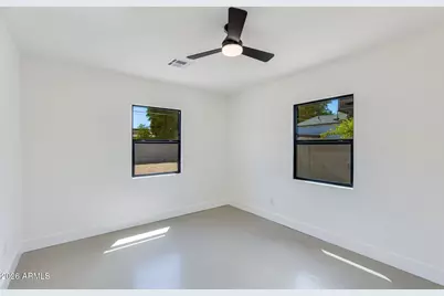 511 E Oregon Avenue, Phoenix, AZ 85012 - Photo 14