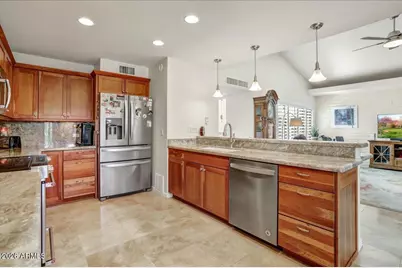 4800 N 68th Street #374, Scottsdale, AZ 85251 - Photo 6
