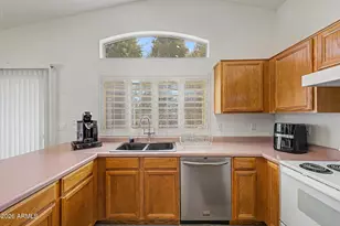 5017 W Wikieup Ln, Glendale, AZ 85308 - Photo 12
