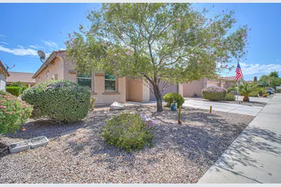 324 N Monterey Court, Casa Grande, AZ 85194 - Photo 2