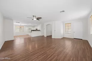 3096 E Ravenswood Dr, Gilbert, AZ 85298 - Photo 2