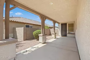 3096 E Ravenswood Dr, Gilbert, AZ 85298 - Photo 8
