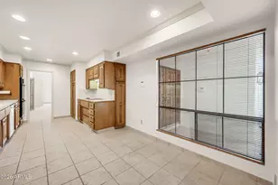 77 E Missouri Ave, Phoenix, AZ 85012 - Photo 26