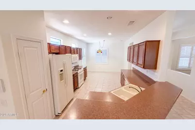 17220 W Cordova Court, Surprise, AZ 85387 - Photo 6