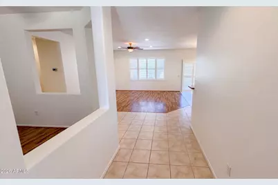 17220 W Cordova Court, Surprise, AZ 85387 - Photo 10