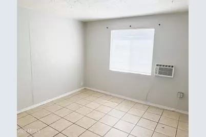 1125 E Devonshire Avenue #Apt 5, Phoenix, AZ 85014 - Photo 8