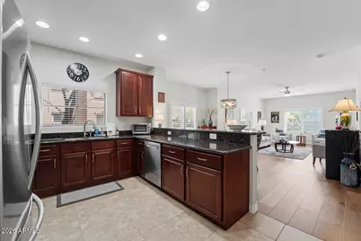 5350 E Deer Valley Drive #1416, Phoenix, AZ 85054 - Photo 6