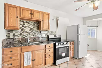 10223 N 17th Drive, Phoenix, AZ 85021 - Photo 30