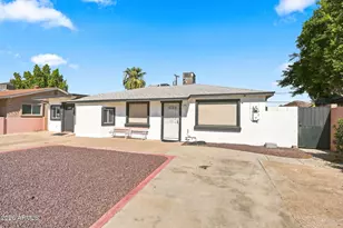 10223 N 17th Dr, Phoenix, AZ 85021 - Photo 2