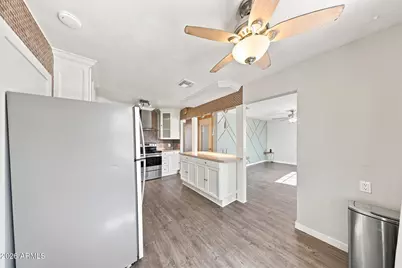 10223 N 17th Drive, Phoenix, AZ 85021 - Photo 10