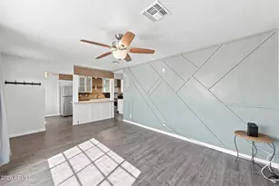 10223 N 17th Dr, Phoenix, AZ 85021 - Photo 6