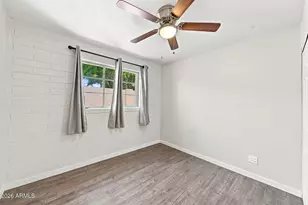 10223 N 17th Dr, Phoenix, AZ 85021 - Photo 20