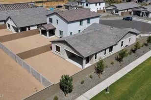 8015 W Eaton Rd, Phoenix, AZ 85035 - Photo 6