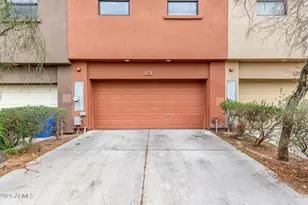 111 W Beth Dr, Phoenix, AZ 85041 - Photo 1