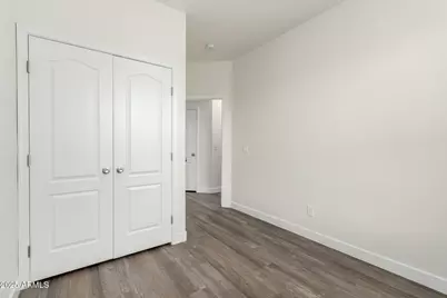 111 W Beth Drive, Phoenix, AZ 85041 - Photo 20