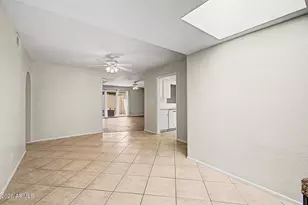 517 W Duke Dr, Tempe, AZ 85283 - Photo 4