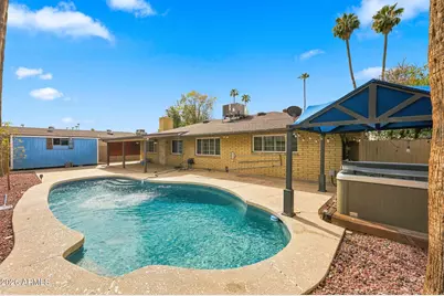 4002 W Augusta Avenue, Phoenix, AZ 85051 - Photo 2