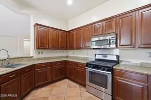 2421 W Kit Carson Ct, Phoenix, AZ 85086 - Photo 22