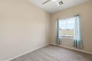 2421 W Kit Carson Ct, Phoenix, AZ 85086 - Photo 34