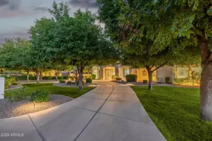 19907 E Elaine Cir, Queen Creek, AZ 85142 - Photo 8