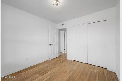 10819 W Frier Drive, Glendale, AZ 85307 - Photo 10
