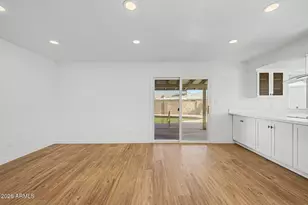 10819 W Frier Dr, Glendale, AZ 85307 - Photo 4