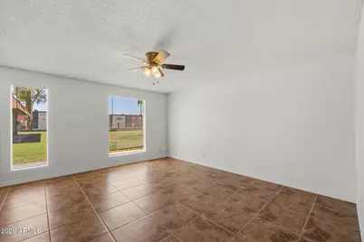 4615 N 39th Avenue #19, Phoenix, AZ 85019 - Photo 2