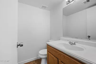 4615 N 39th Avenue #19, Phoenix, AZ 85019 - Photo 16