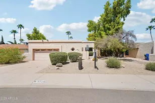 6716 E Beverly Ln, Scottsdale, AZ 85254 - Photo 4